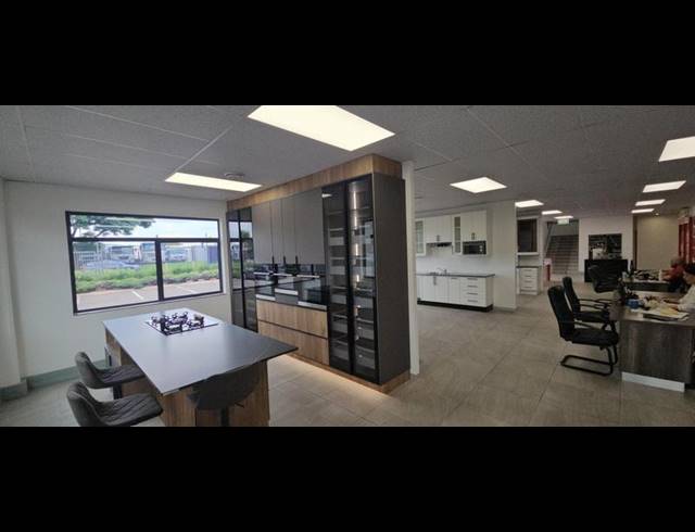 INDUSTRIAL PROPERTY TO RENT IN RANDJESPARK